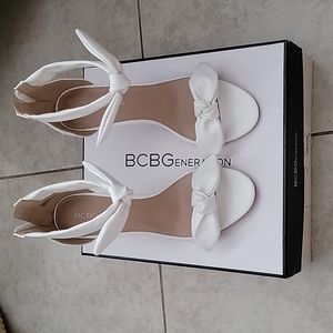 BCBGeneration Women's Jessa Dress Sandals, Sz 8.5, Color white, new without tag